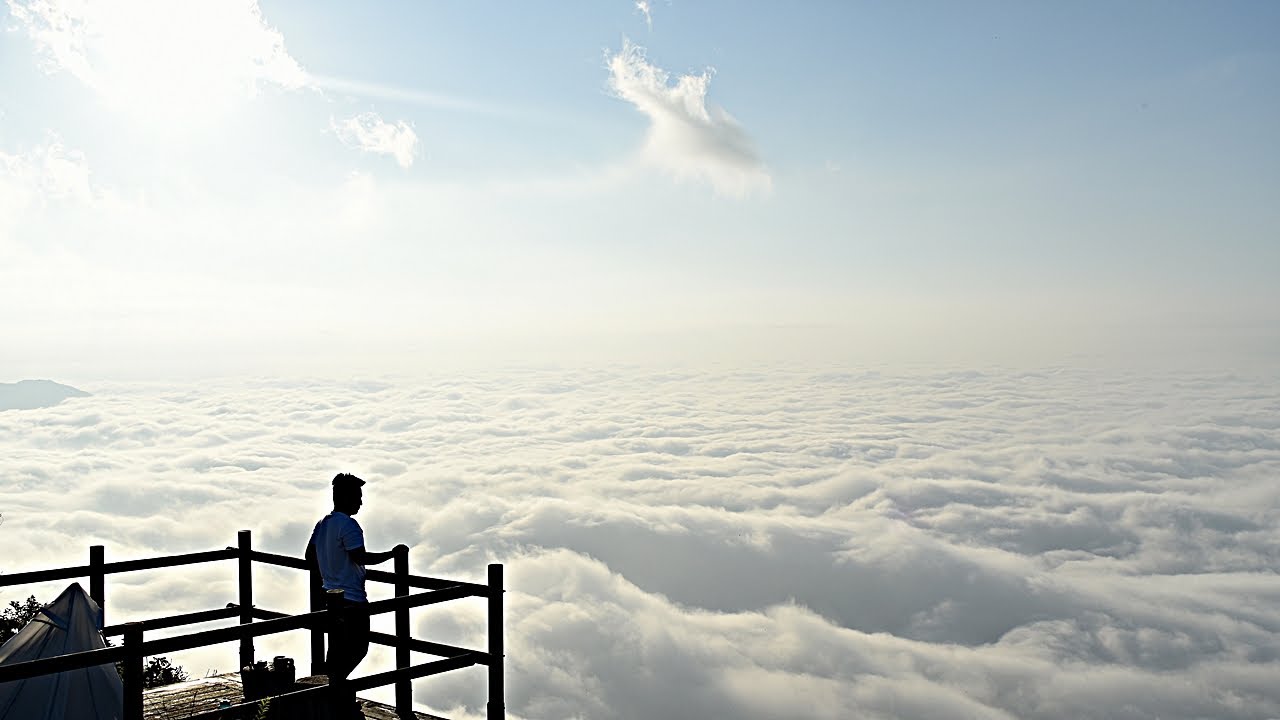 Кемпинг над облаками (Гора в Корее)