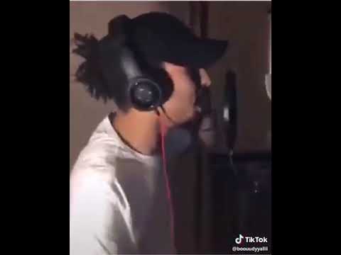 اغنية انتي يا بت صاروخ