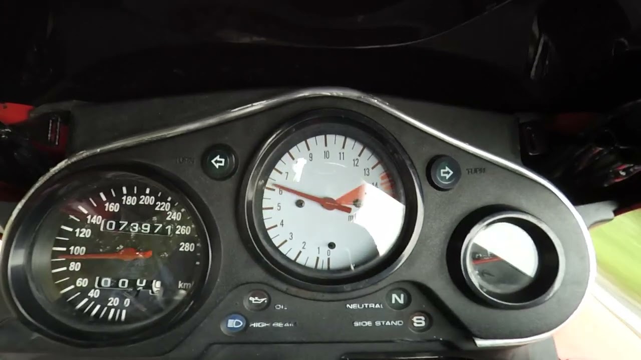 CBR 600F3 97r FAST RIDE aacceleration