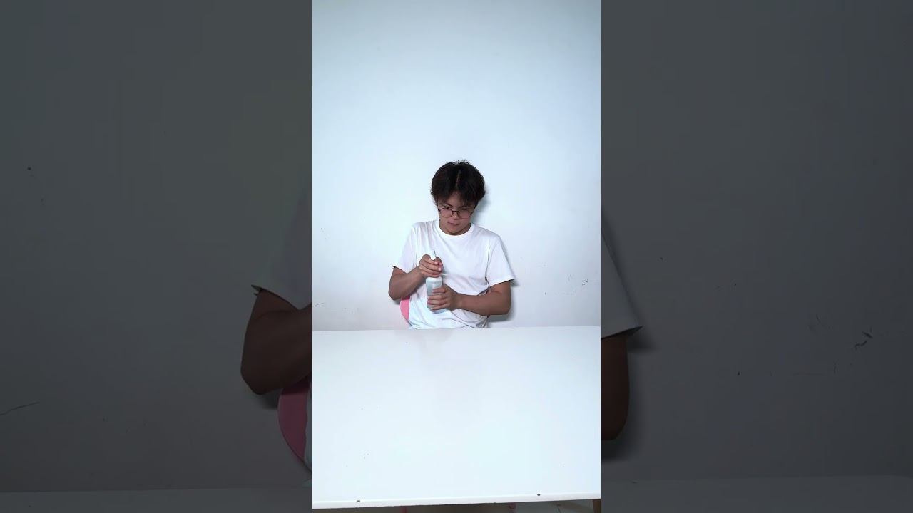 Professional table cleaning 