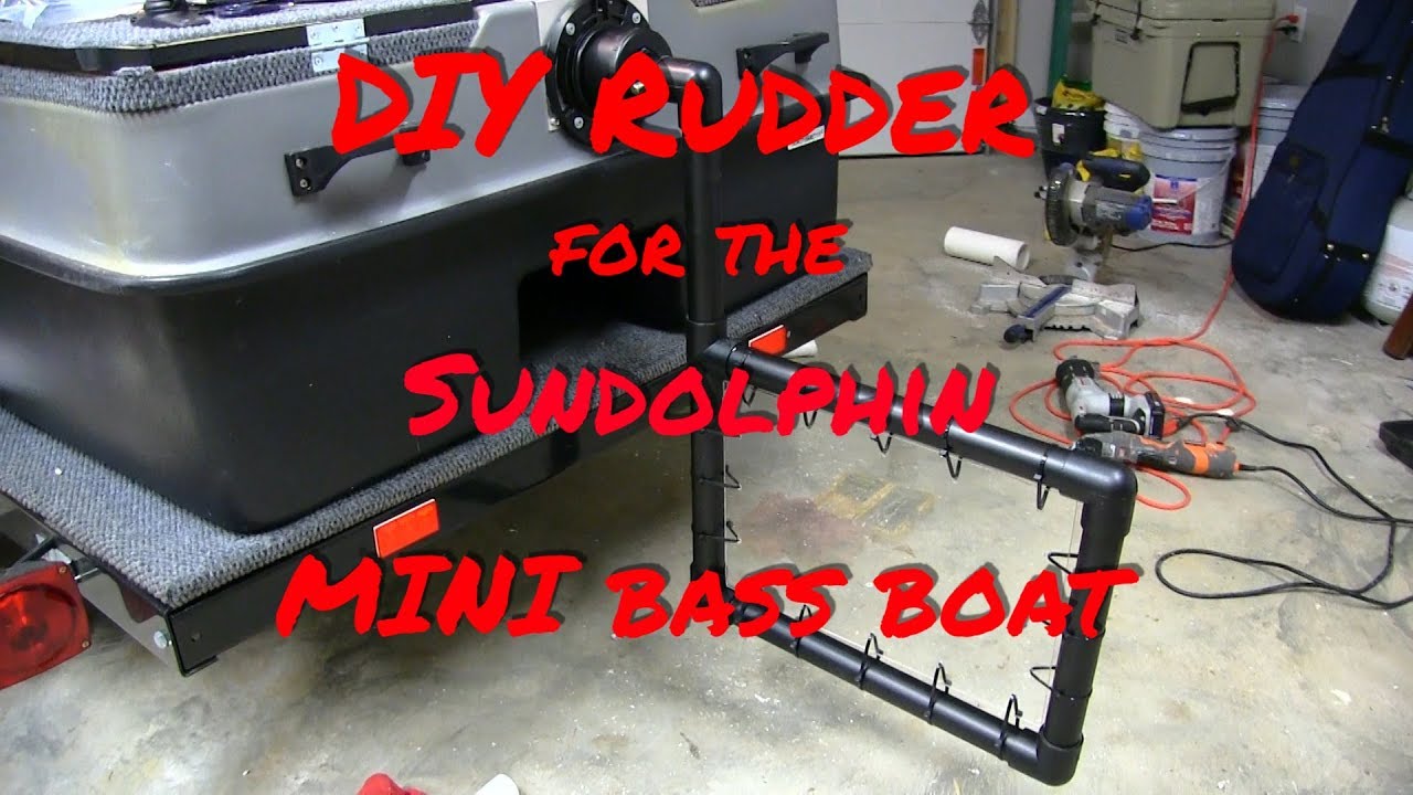 DIY rudder for the Sundolphin Sportsman - YouTube