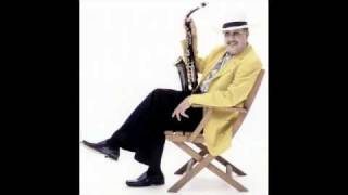 Paquito D'Rivera - "God Rest Ye Merry Gentlemen"