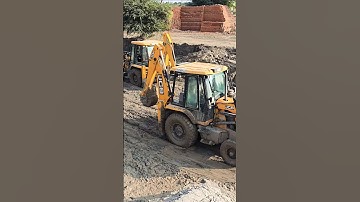 2 jcb 3dx bs5 hard working in bricks clay
