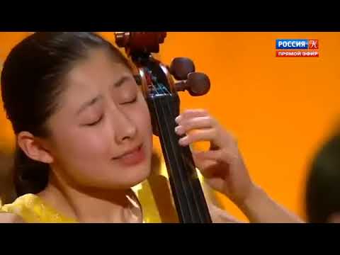 鳥羽 咲音、13歳、チャイコフスキー作曲ロココの主題による変奏曲 Sakura Toba     Tchaikovsky Variations on a Rococo theme