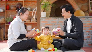 Download Lagu The Real Life of Ly Tu Tien and CEO Jack With Their 8-Month-Old Daughter MP3