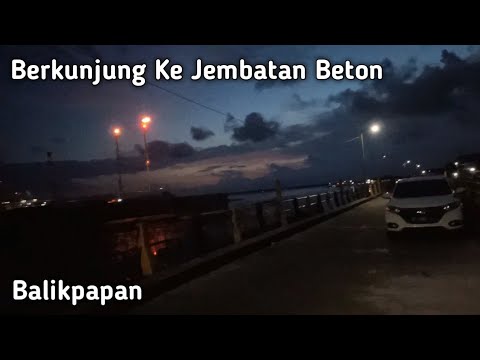 menikmati keindahan malam