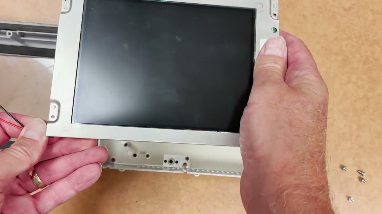 Installing Backlight Replacement for Allen-Bradley PanelView Plus 700 (Touch Screen Version)