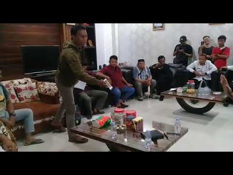 Wabub Anas Yusuf Berdebat Sengit Dengan Aktivis Soal Pantai Ratu