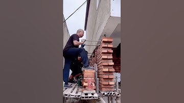 House Lifting using Jacks #homerenovation #houselifting #construction