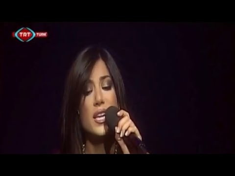 NAZLI ÖKSÜZ -