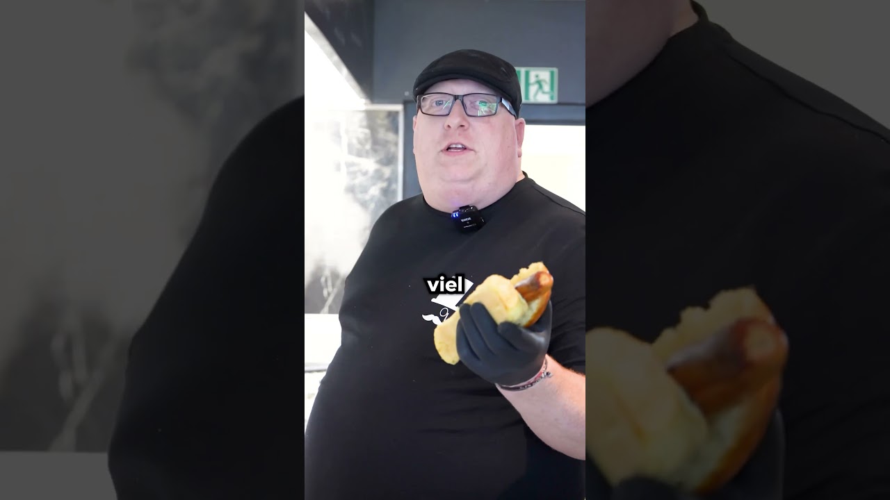 Baron vs Ikea Hotdog 🌭 🎩 #baronimbiss #food #comedy