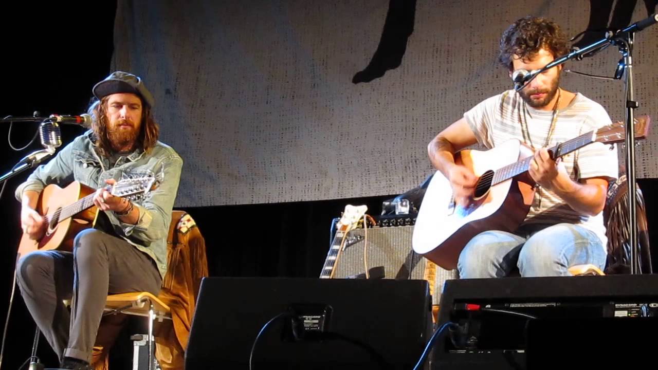Matt Mays & Adam Baldwin On The Hood (Windsor, NS 15 Ocotber 2013