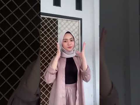 CEWEK CANTIK BERHIJAB || CANTIK IMUT WANITA BERJILBAB #short #shortvideo #cewekcantik #hijab #tiktok