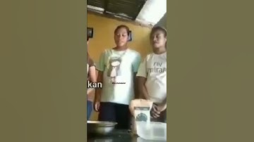 untung saja kompor , kalau tabung gas bisa meledak dia 🤣🤣🤣
