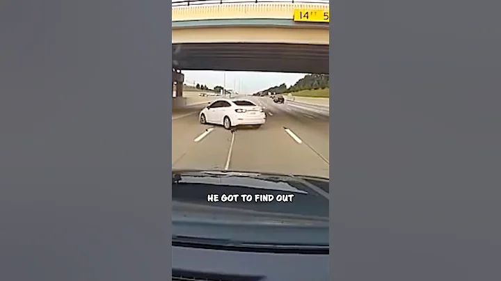 WILD Police Chase: Stolen Car’s Axle RIPPED OFF by Grappler! 😱🚨 #shorts