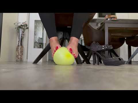 Barefoot play with balloon 🎈