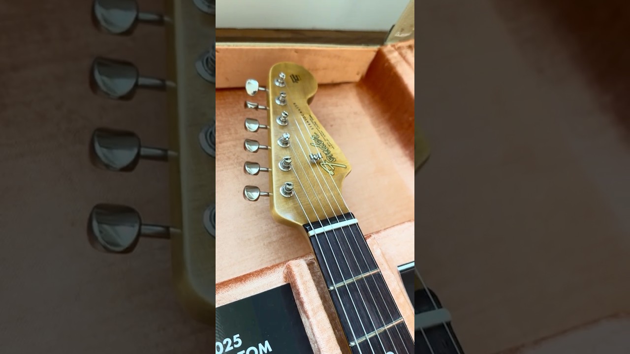 2025 Fender Custom Shop Stratocaster &lsquo;65 W25 Journeyman Guitar in Aged Sonic Blue