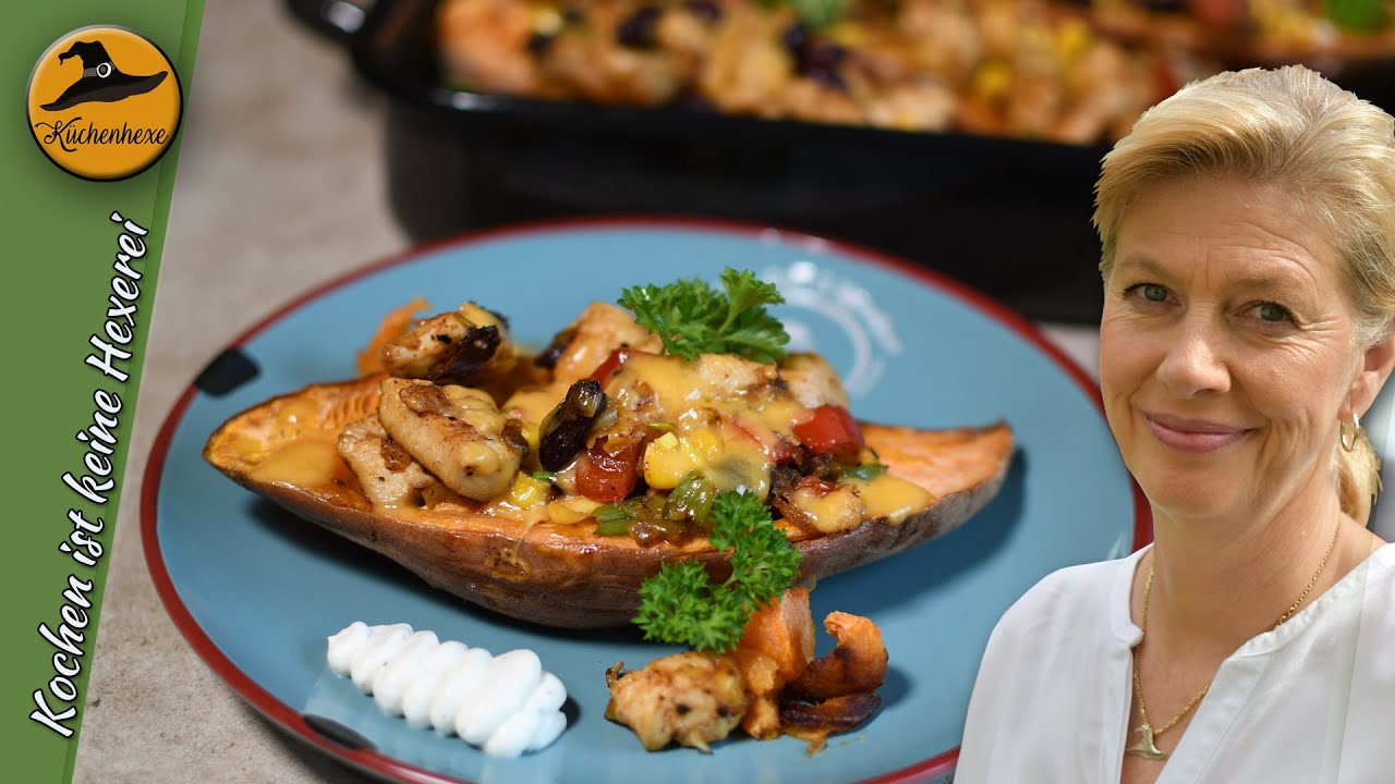 Spicy filled sweet potato from the oven