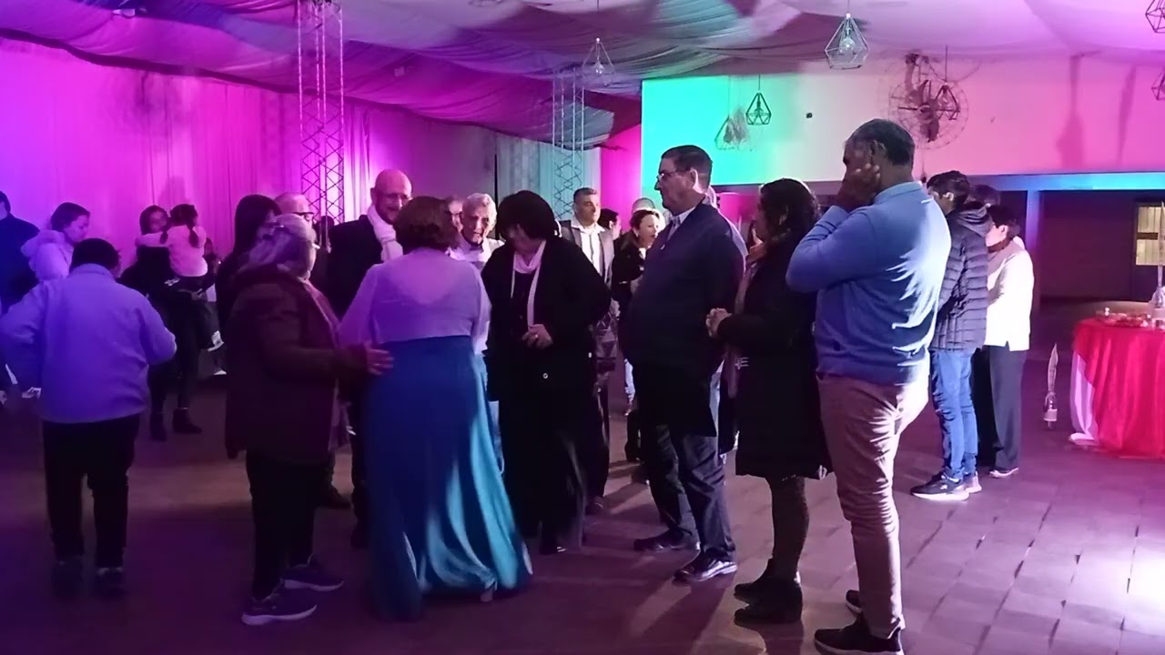 Simplemente 'DANIEL' 40 aniversario ROBERTO y MIRIAM 09/08/25 3482405262 Rqta Sta fe.