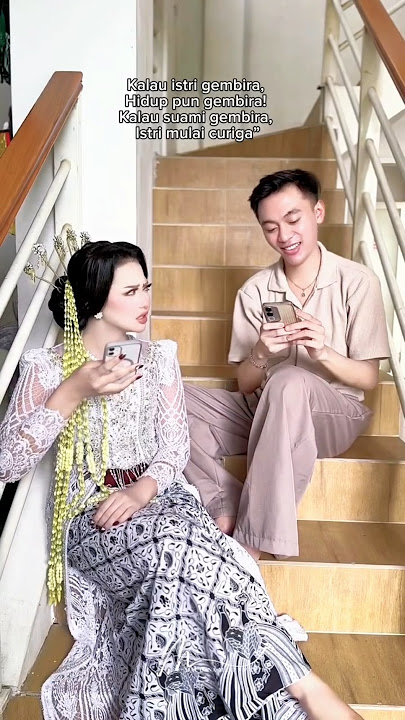 WANITA DENGAN FIKIRANNYA