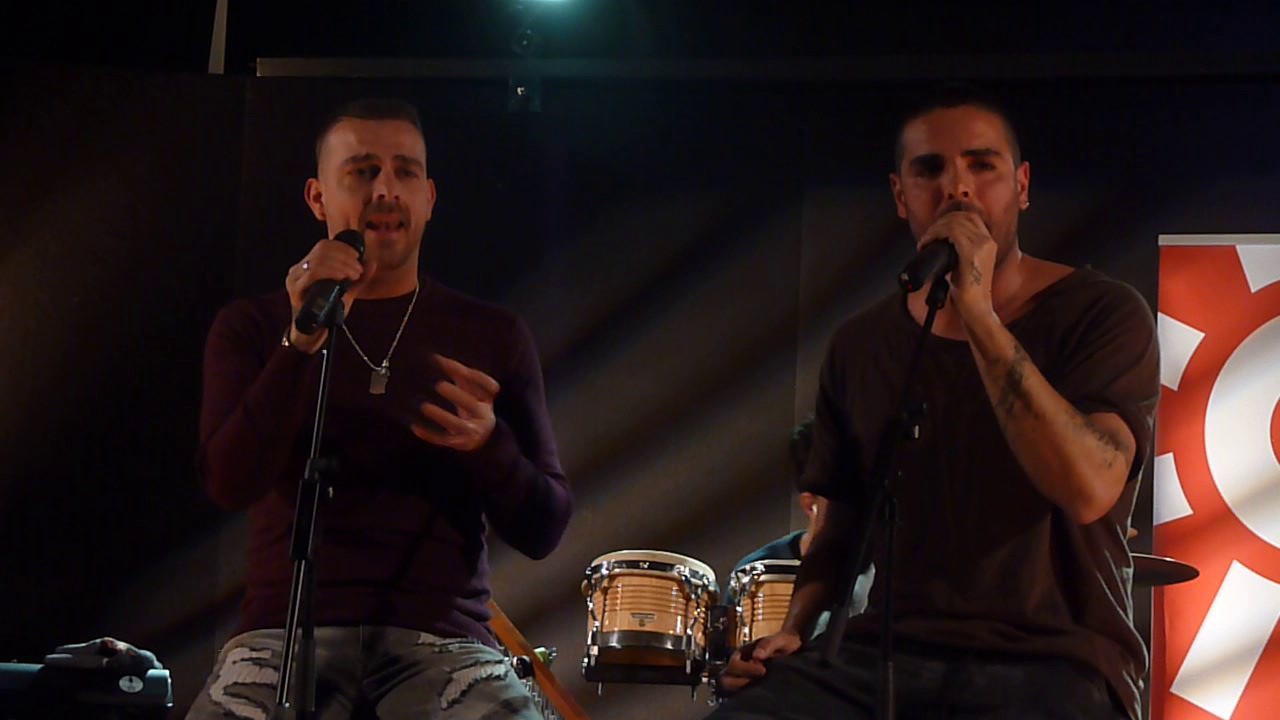 LOS REBUJITOS (acustico sevilla 10-2-17) - Bonito final