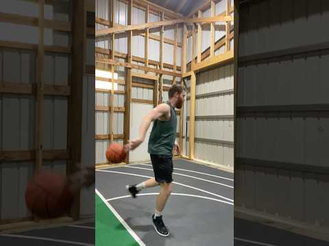 Craziest streetball pass #basketball @TomConmanConnors