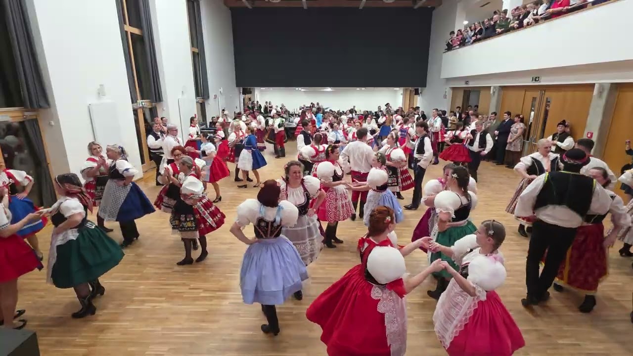 Česká beseda - 16. Krojovaný ples Drnholec 2026