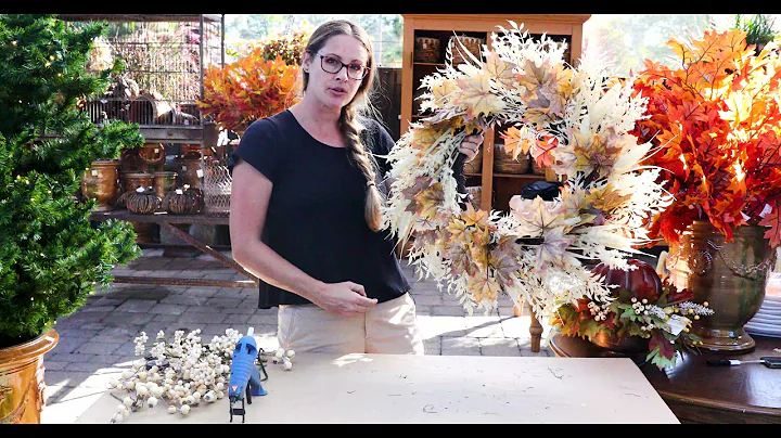 How to Create a Fall Wreath with Onita Castillo
