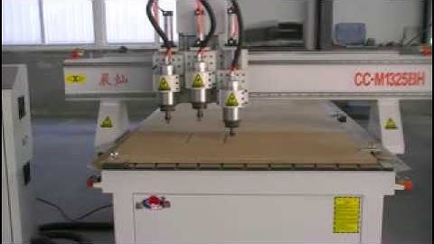 Chencan 3 working stage cnc router ATC.mp4