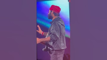 Thumbnail of Arijit Singh praising Ali Sethi’s Pasoori in Melbourne concert 14/07/2024 #alisethi #alisethixshae