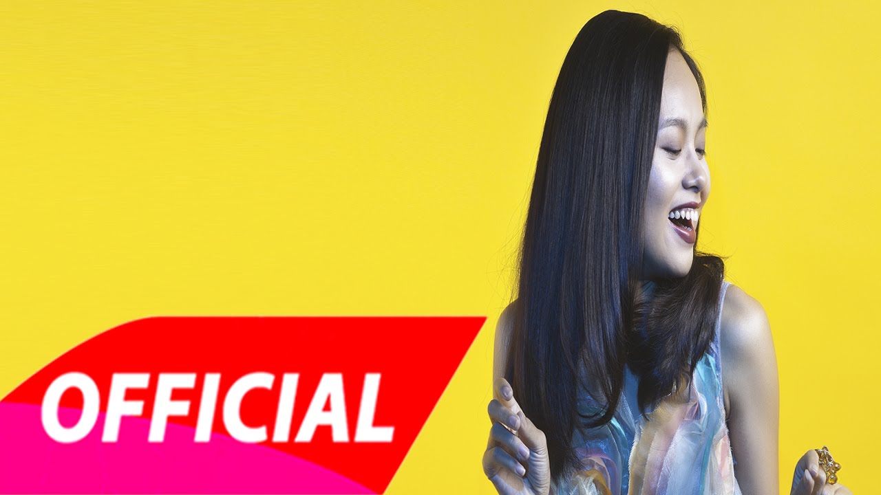 Hoàng Quyên - Ngày Em Ra Đời | Audio