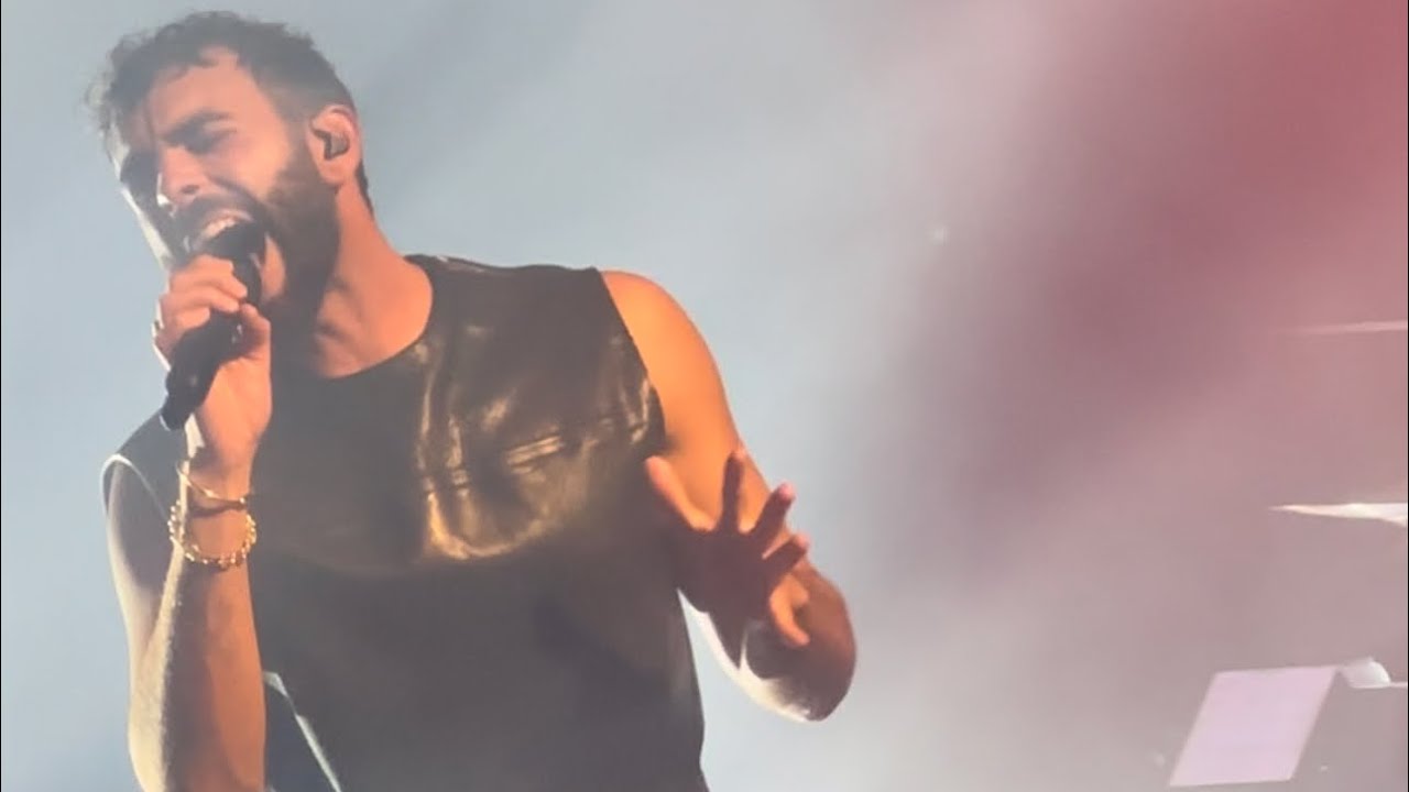 Marco Mengoni Proteggiti da me La Cigale Parigi 24.04.2023