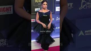 Bhumi Pednekar In Black Glittering Outfit At Pinkvilla Style Icons Awards