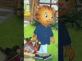 Mom Tiger S New Job Daniel Tiger S Neighborhood Shorts 