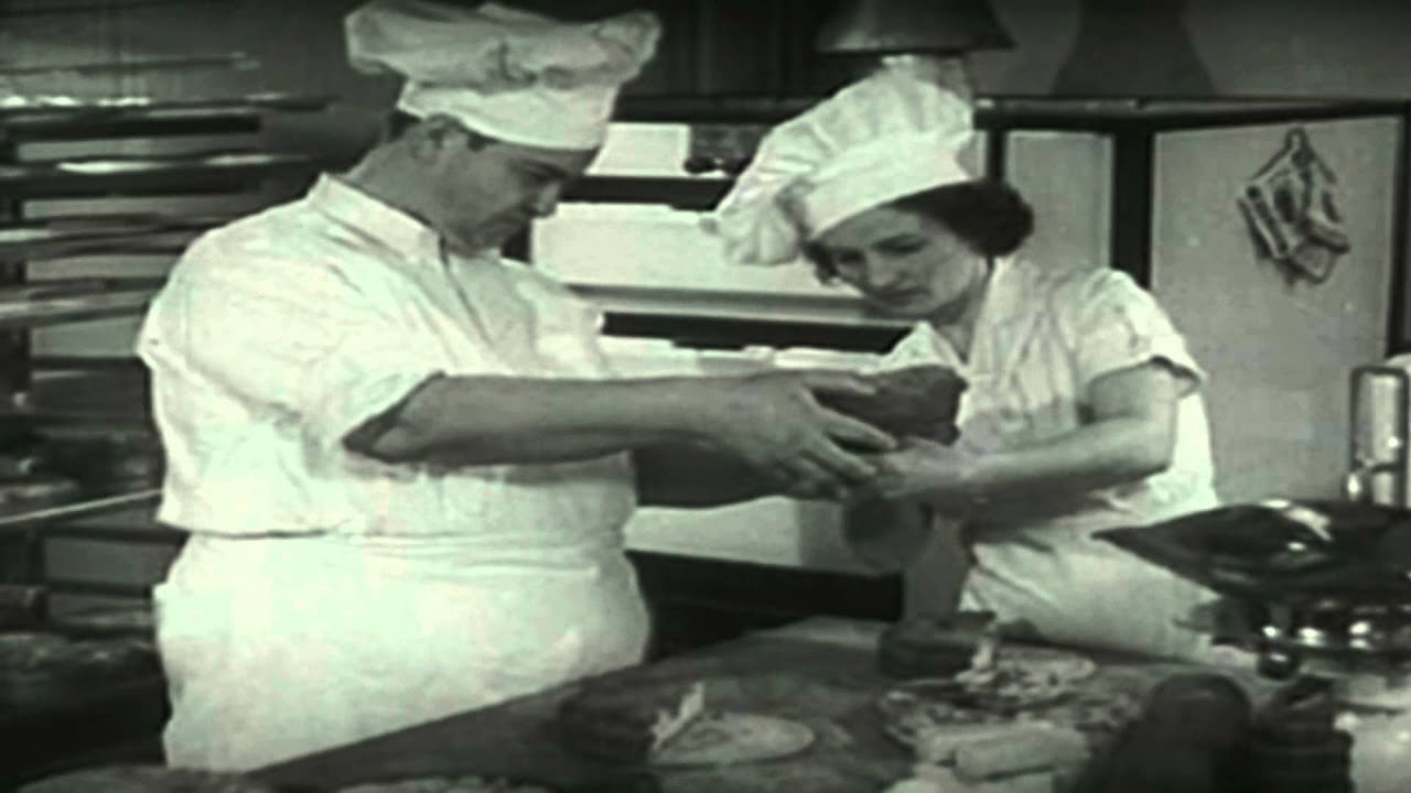 Learn the history of SLICED BREAD.