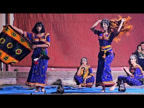 Danse kabyle de troupe thiwizi - special fete kabyle lounis sadaoui au gala mechtras