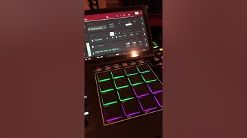 Akai MPCX R&B with a Trap Beat