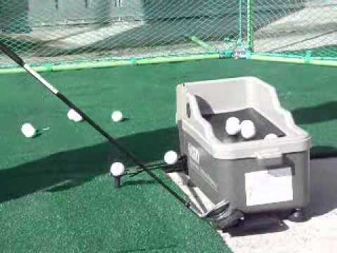 MGD (Motorless Golf ball Dispenser: 무동력 골프 공 공급기