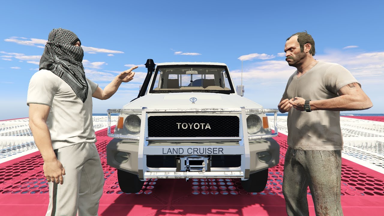 شەڕە پیکابی نێوان ترێڤەر و کاکە حەمە😂