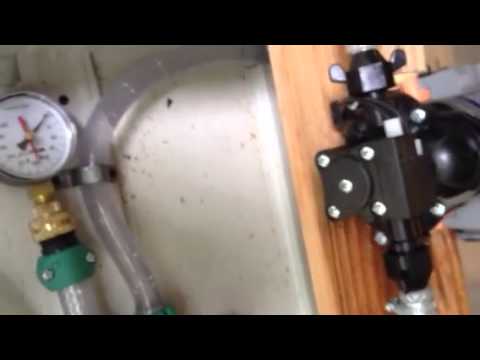 Video: Hvordan justerer du en shurflo-pumpetrykkbryter?