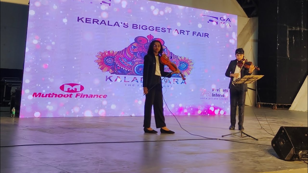 Ryan & Naomi play Country Fiddle on 🎻 