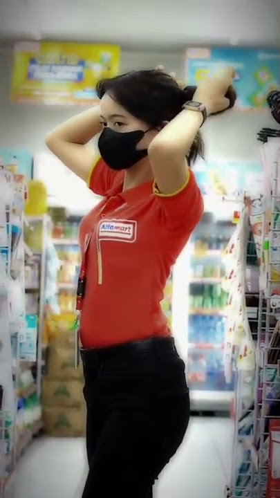 GARA-GARA PANDEMI SEMUA JADI PAKAI MASKER || JADI GABISA LIAT SENYUMNYA MBA ALFA