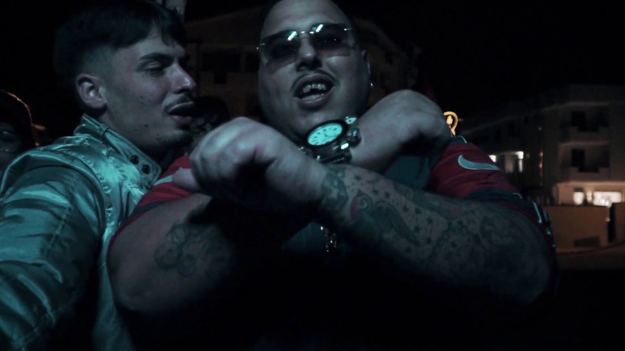 Muoranè & Palmhi - Zona Mia (ft. Wecman, Big Tino & Ensirìa) [Official Video]