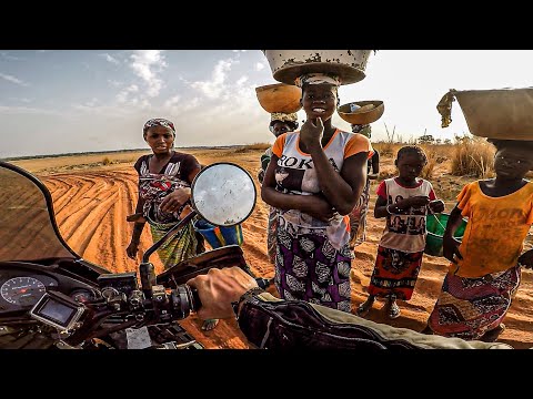 LOST IN MALI | Motorcycle World Tour | Africa #22