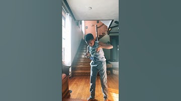 Super cool yo-yo tricks￼ @Elyoyo7281