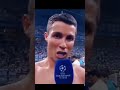 Умный человек в очках скачать обои Умный человек в очках скачать обои