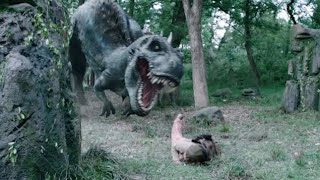 Tyrannosaurus rex attacks humans, and humans are swept away by tyrannosaurs!