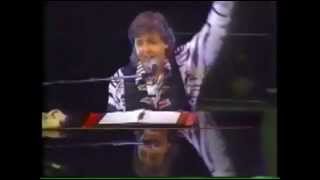 Video thumbnail of "Paul McCartney ★ Strawberry fields forever"