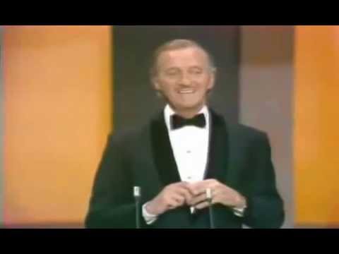 Streaker at Oscar.wmv