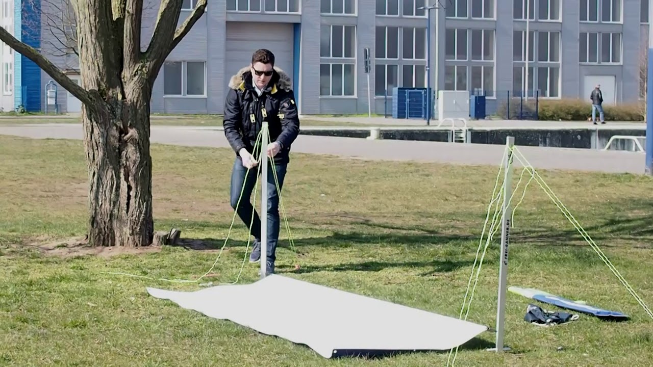 FREI-BANNER - Aufbauanleitung. Mache Werbung an Stellen, die es vorher nicht gab. PVC Mesh Banner